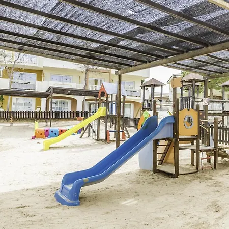 Blau Punta Reina Junior 4*